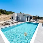 וילה Costa Mediterranea גאיוס