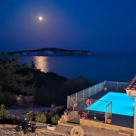 Villa Costa Mediterranea *