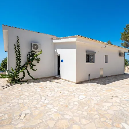 Costa Mediterranea Villa