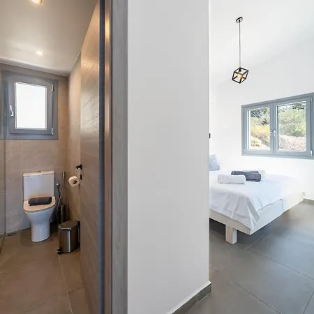 Costa Mediterranea Villa Gaios