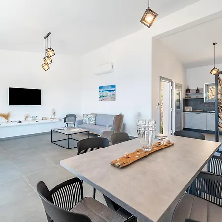 Costa Mediterranea Gaios