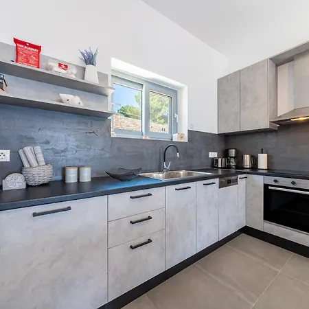 Costa Mediterranea Villa Gaios