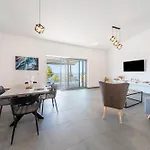 Costa Mediterranea Villa