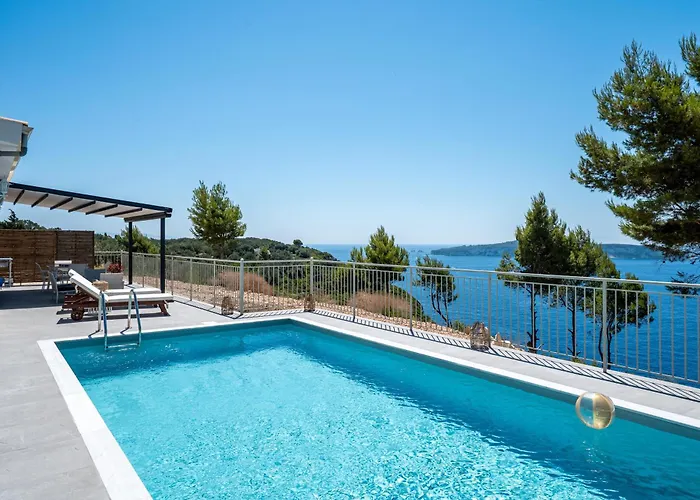 Costa Mediterranea Villa
