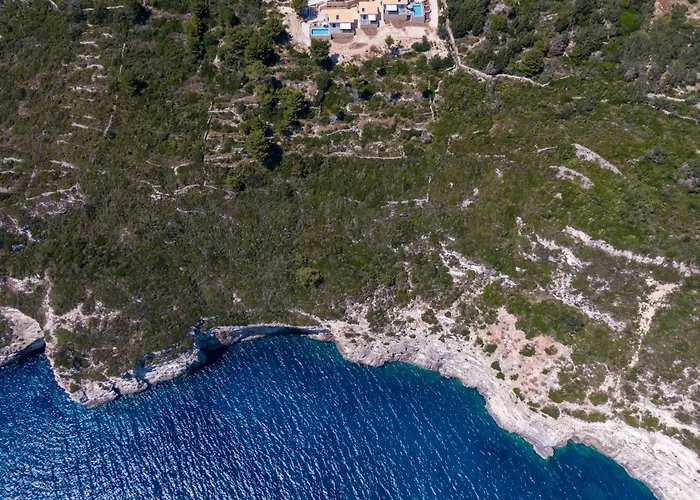 Costa Mediterranea Villa Gaios